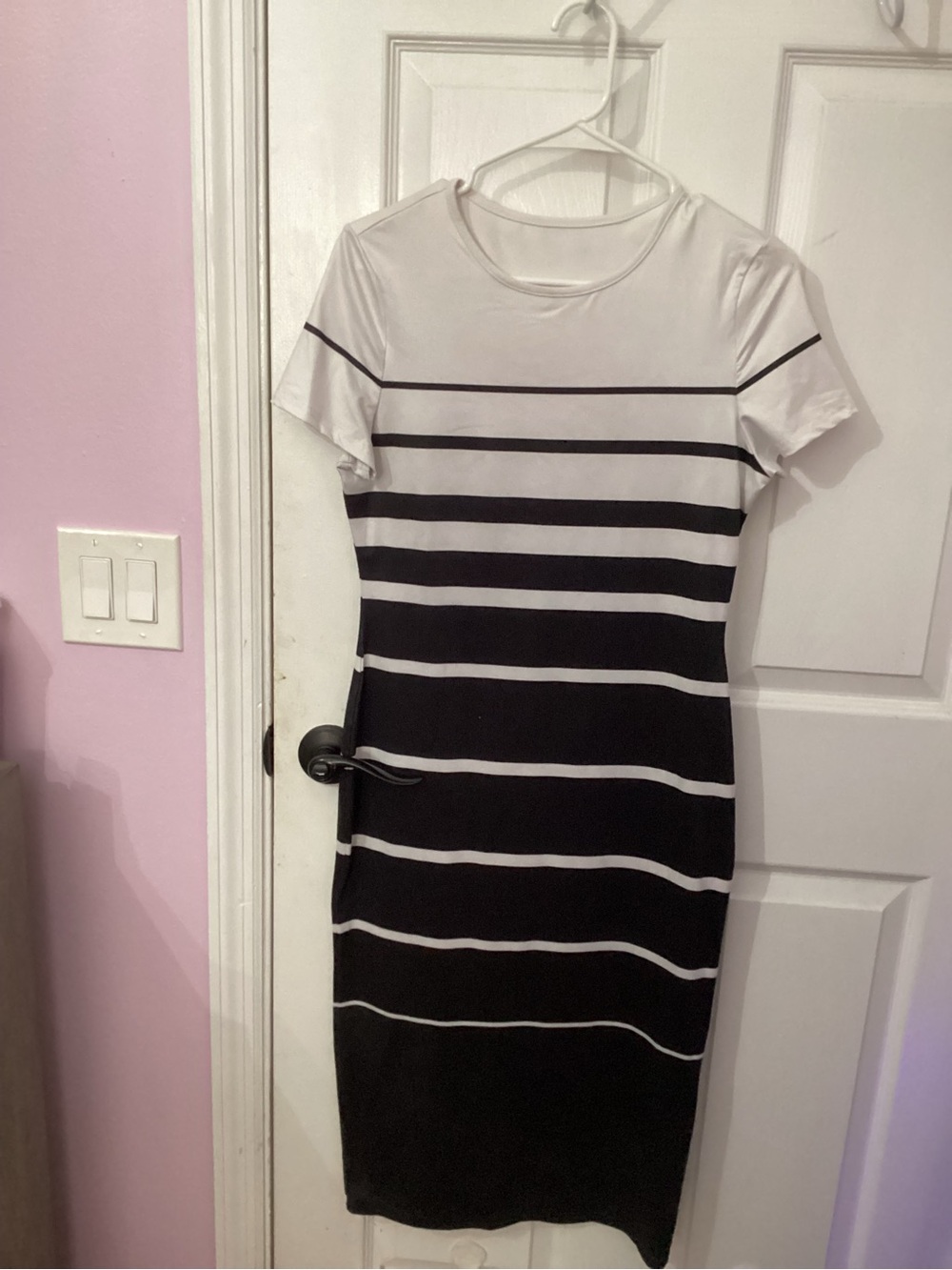 SHEIN Black and White Striped Short Sleeve Midi Dress